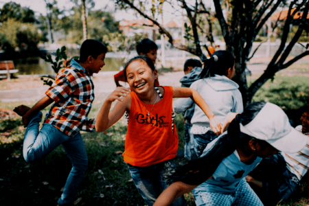 kids running 1